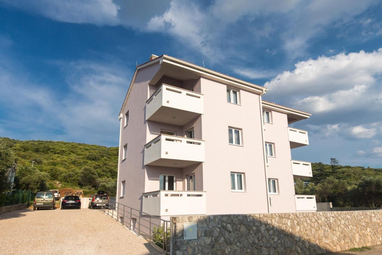 Apartments Kiara プナト エクステリア 写真
